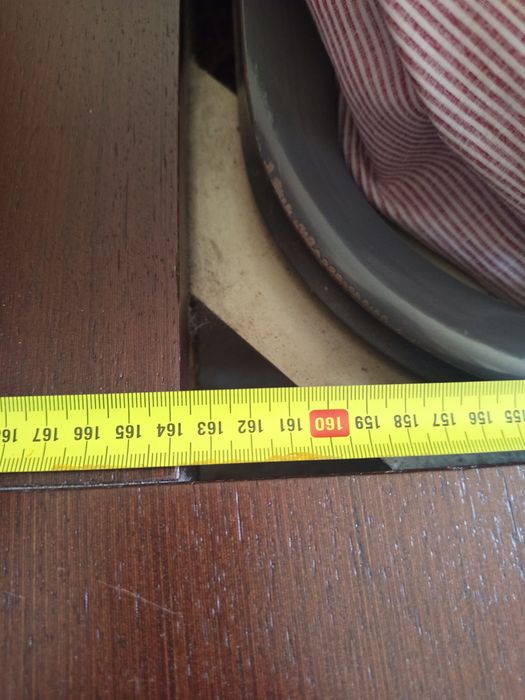 Vendo cama de casal, usada.