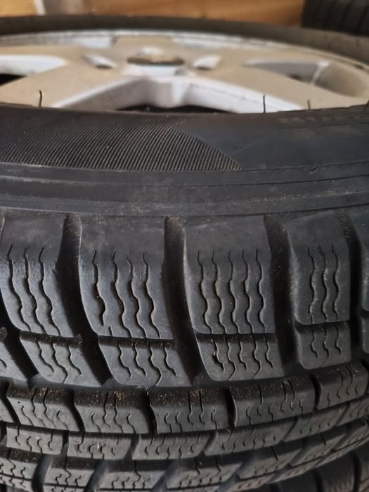 Opony zimowe bieżnikowane Gal-Gum 215/60 R16 – komplet 4 szt.
