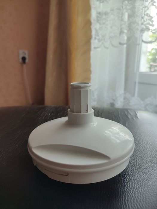 Стакан і Подрібнювач  bosch