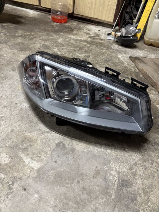 Renault Megane 2 Дорест 2003-2008 фари BI-LED,Підсвітка