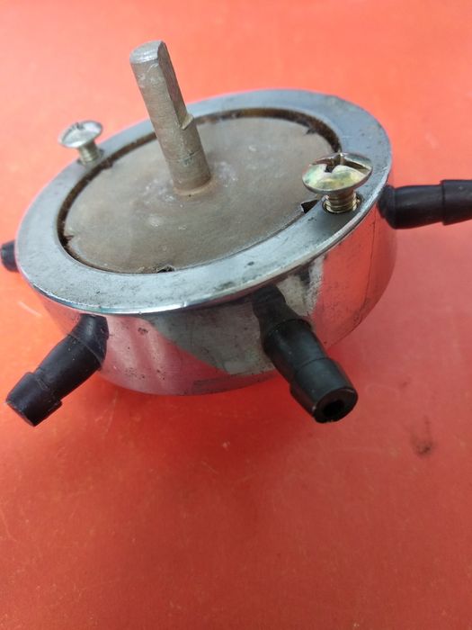 Коммутатор воздушных и жидкостных потоков