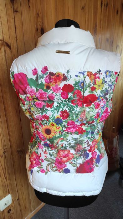 finn flare жилет (безрукавка) теплый, стеганный  S-М