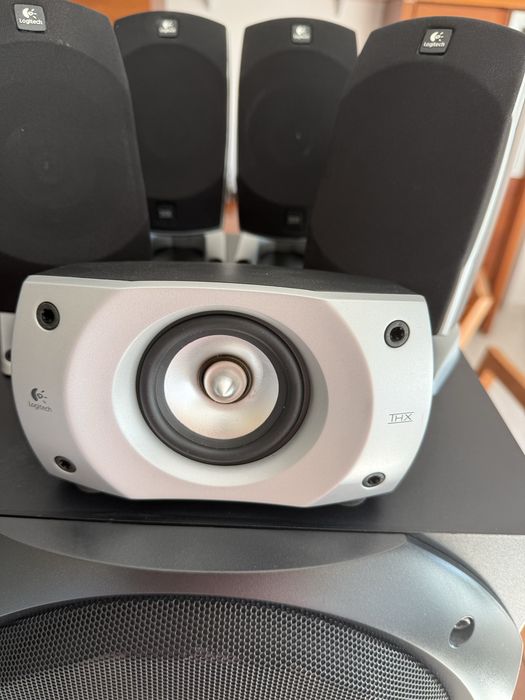 Amplificador Logitech Z5500