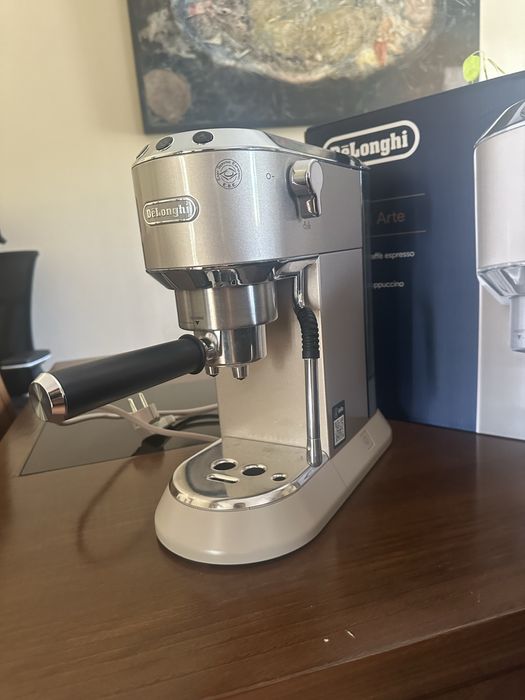 Delonghi Dedica Arte