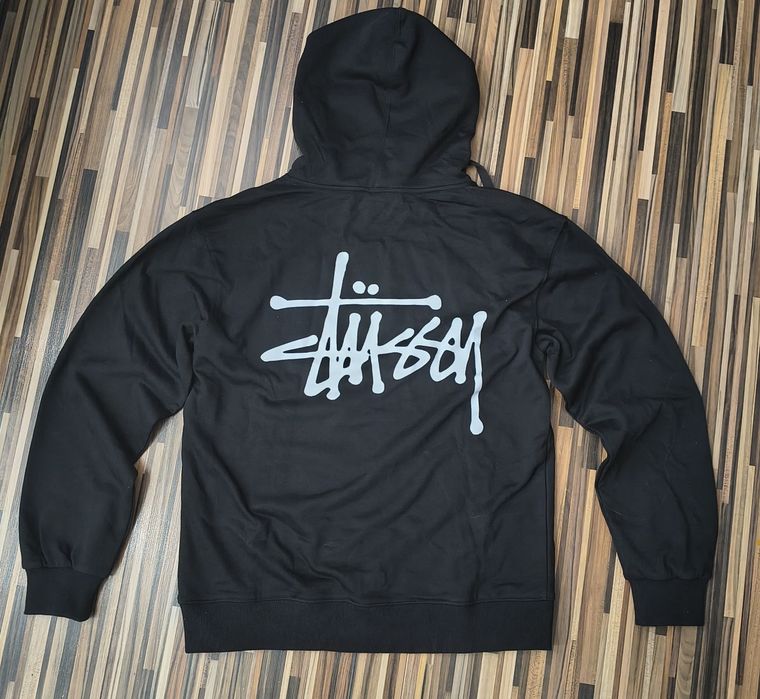 Na sprzedaż bluza stusy