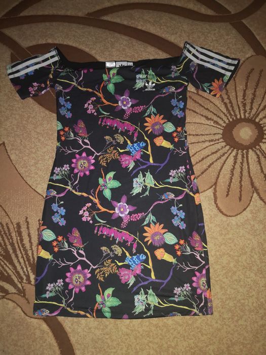 Nowa dwustronna sukienka ADIDAS w kwiaty 38 Ciechanów •