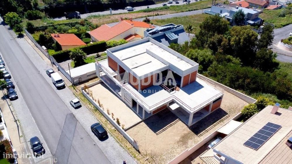 Uma moradia Exclusiva de arquitetura contemporânea numa localização pr