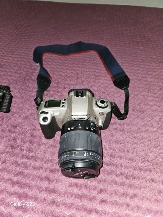 Фотоаппарат:Canon