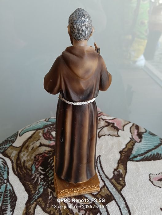 Estátua Padre Pio