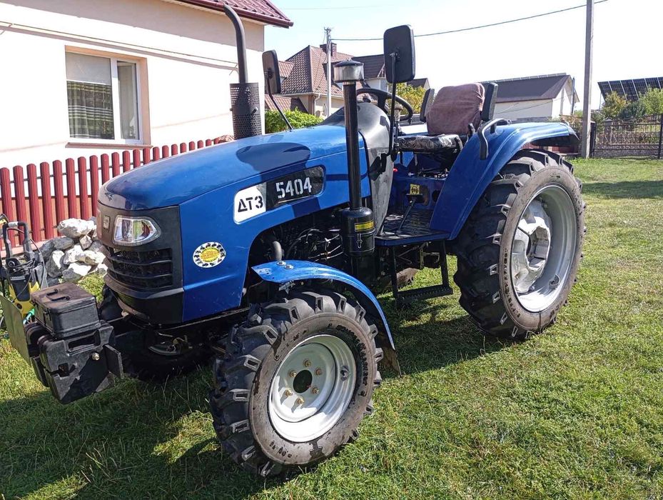 Продається ДТЗ 5404