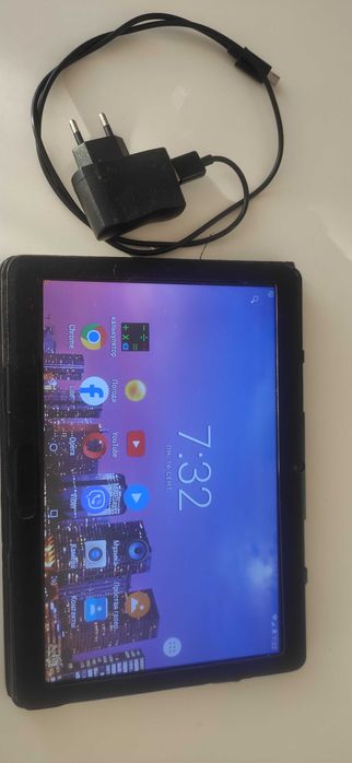 Планшет робочий + чохол в подарунок