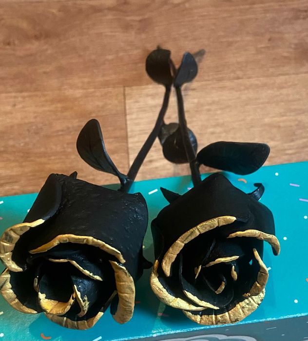 Розы из метала на заказ