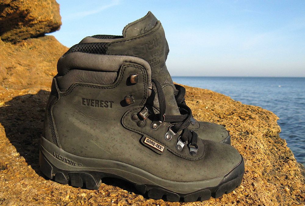 Ботинки трекинговые - термо Мембрана  Кожа Подошва Vibram