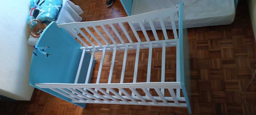 Berços com colchão