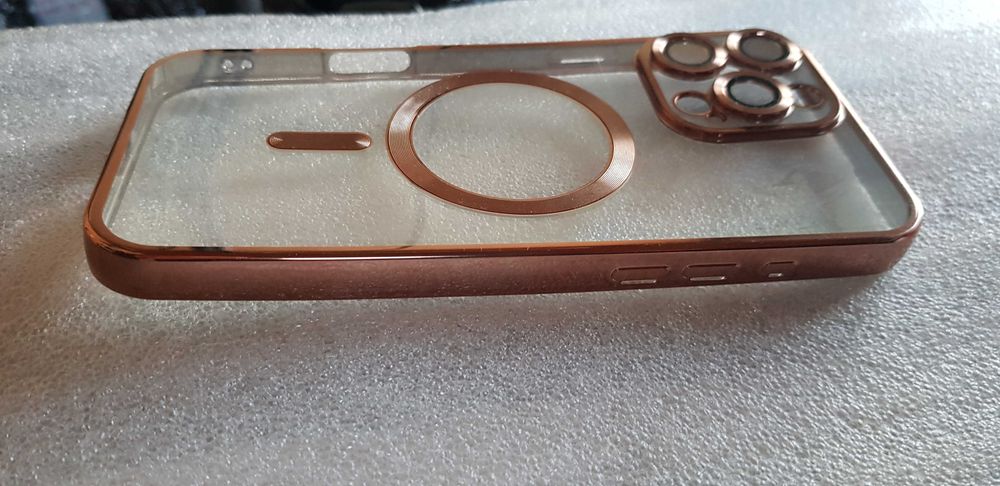 [p11m] etui do iPhone 16 Pro Max(6,9"]-używane