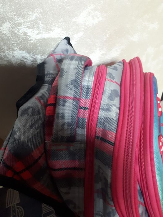 Рюкзак з ортопедичною спинкою стан ідеальний