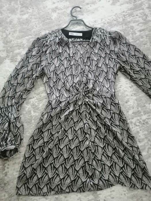 ZARA  плаття  xs