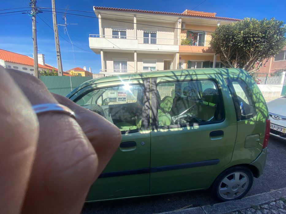 Opel agila. Ok carro para quem quer trabalhar é levar muita coisa como carrinha. — photo 2