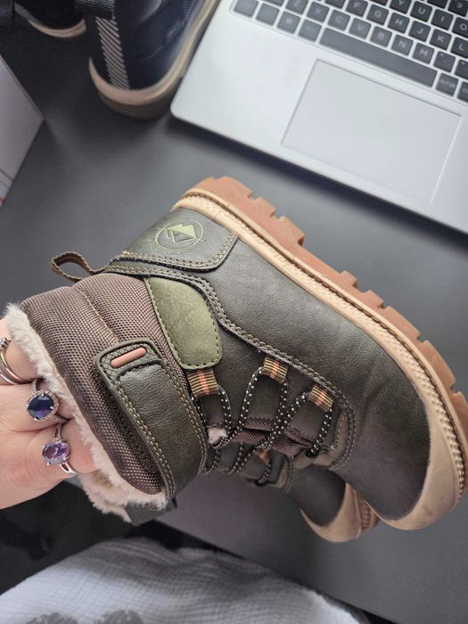 Paczka nr 245 - Buty zimowe dla chłopca