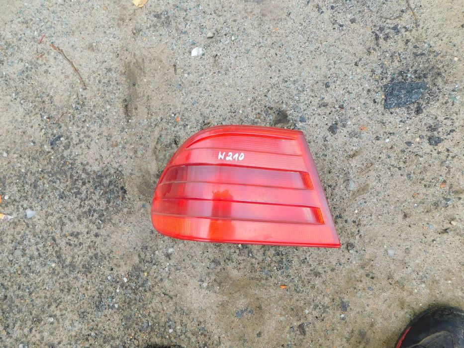 mercedes W210  lampa lewa WYSYŁKA