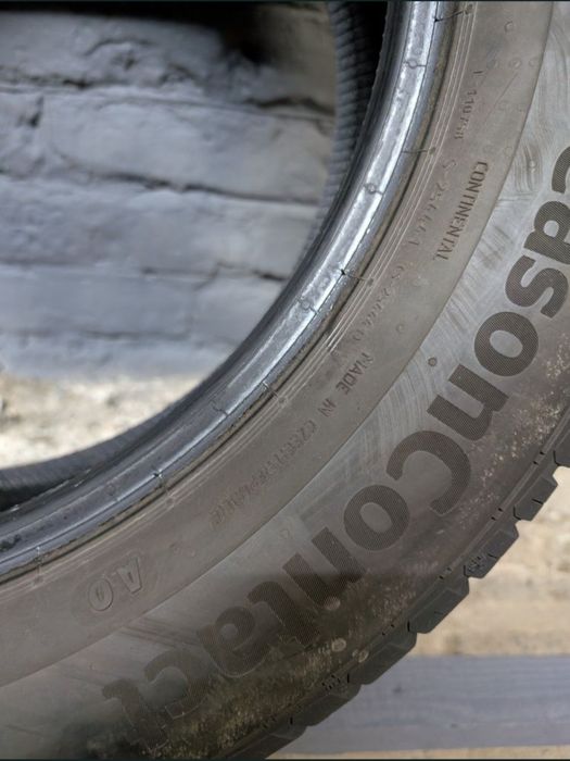 Комплект всесезонних шин Continental 235/55 R18 001811
