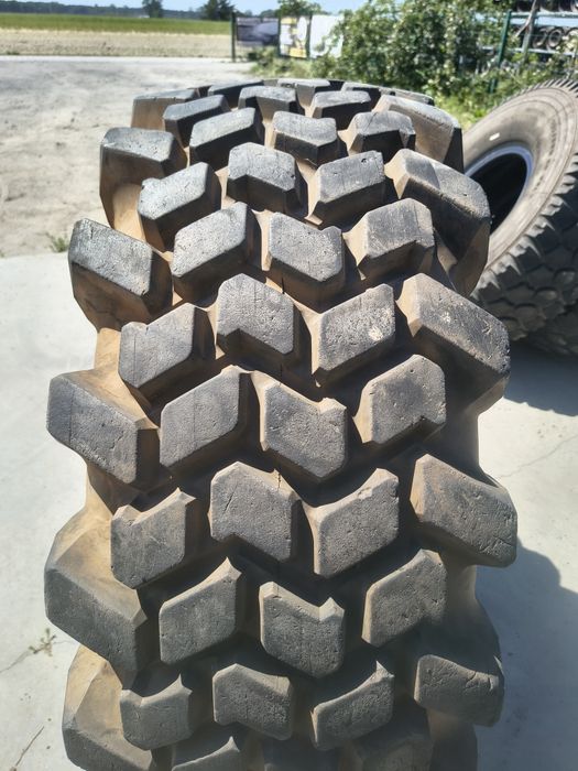 420/70R24  dynapac