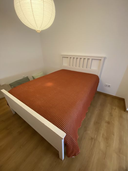 Cama Casal - vendo apenas a estrutura