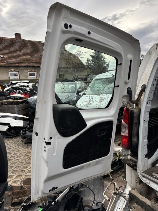 Berlingo partner proace drzwi tył lewe