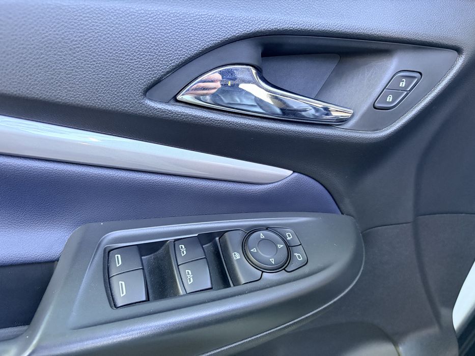 Chevrolet bolt EUV 2022 Шевролет болт EUV
