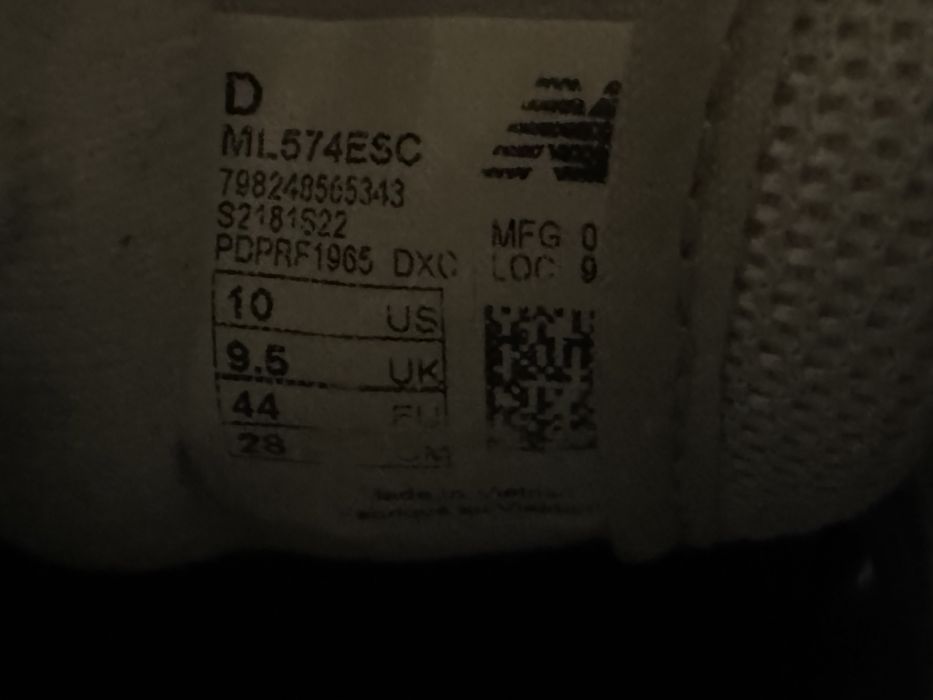 Кросівки New Balance 574 Розмір 44 Original Взуття