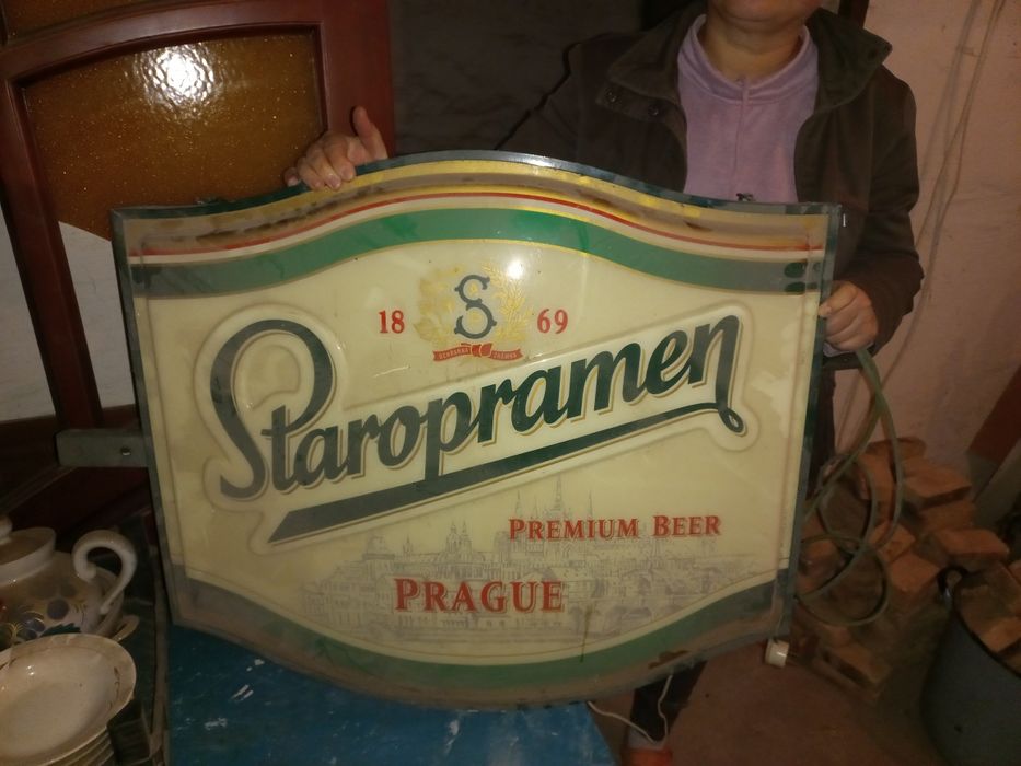 Продам рекламний банер старопрамен