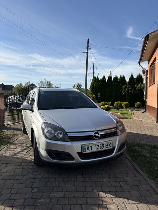 Автомобіль Opel Astra 2006 1.3 CDTI