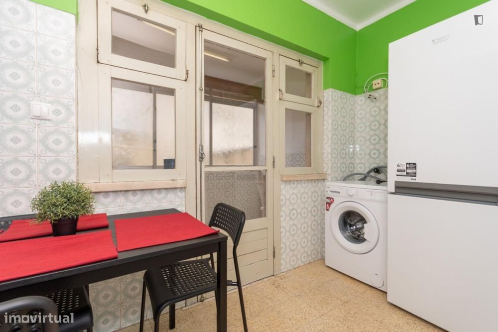 Quarto - localizado em Lisbon