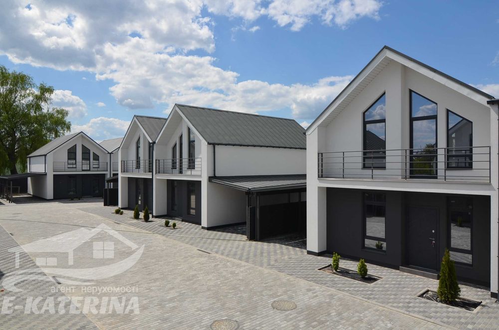 30% перший внесок + Розтермінування Будинок (дім) Таунхаус + Ділянка