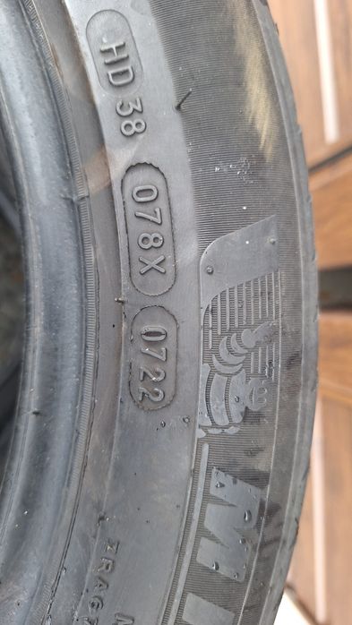2022 Michelin Primacy 4 215/50/17