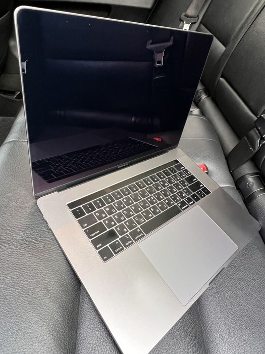 macbook pro 15 2018 32 512 - купити ноутбуки - Ціна на OLX.ua