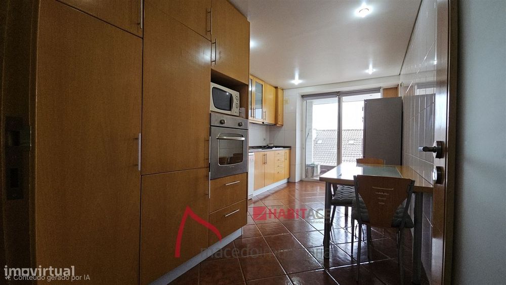 Apartamento T3 com 2 frentes e varandas em Ferreiros – Braga  O Seu Ap
