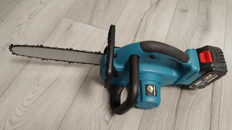 Motosserra Elétrica c/ Bateria - 50cm Corte - 5000W [Novo & Selado]