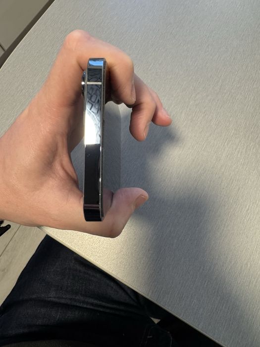 Продам iPhone 13 Pro Max 256GB Sierra Blue