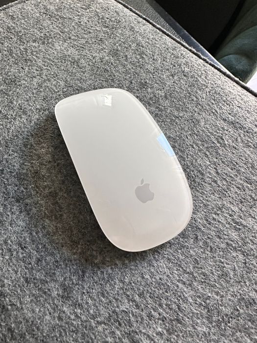 Vendo Apple Magic Mouse 2, original da Apple, em excelente estado