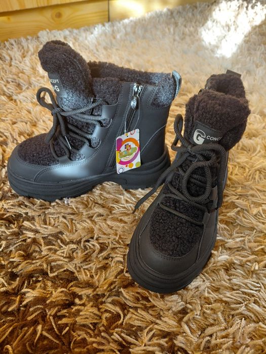 Зимові ботинки на дівчинку 35 розмір, довжина устілки 23