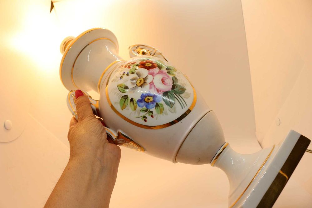 Candeeiro Rosa Reserva Floral Vista Alegre 1947