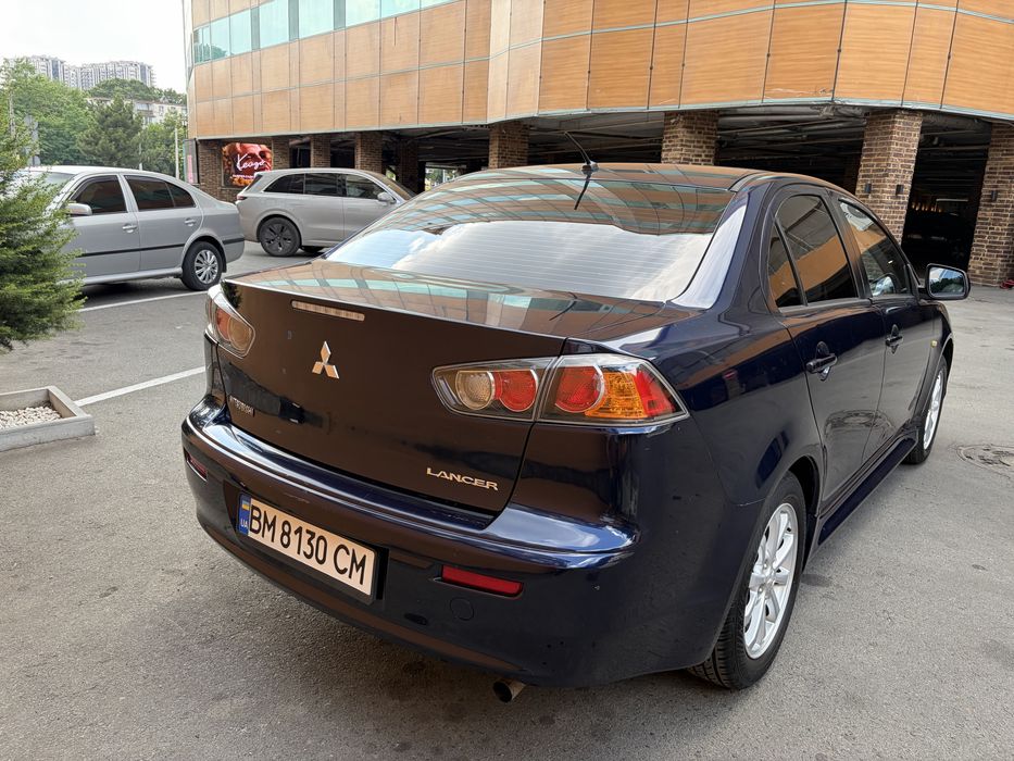 Mitsubishi Lancer
