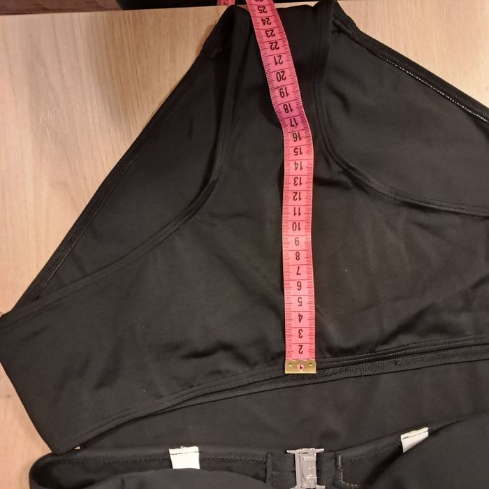 40 80E,80C,85C ,85E  Nowy strój kąpielowy 3-częściowy bonprix z tanki