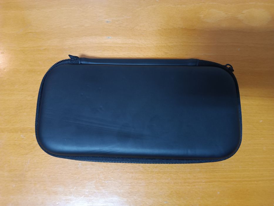 Nintendo Switch Lite com Carregador e Bolsa