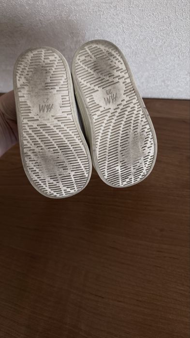 кеди рожеві на дівчинку hm 23