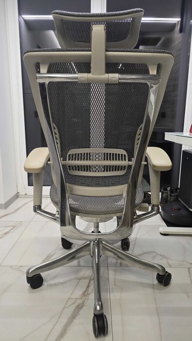 Кресло офисное Expert Spring для руководителя эргономичное