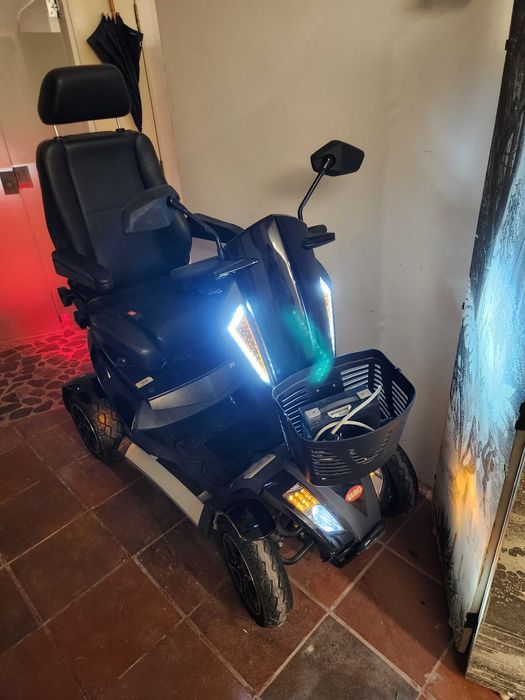 Scooter de mobilidade Pantera (Stannah) com 2 baterias novas