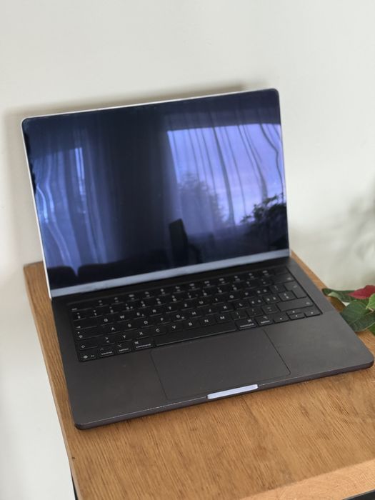 Macbook Pro 14 M5 16GB/1TB