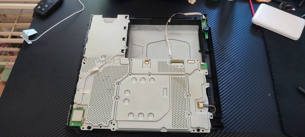 Playstation 4 Slim para peças ou arrumar